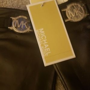 Michael kors leather gloves